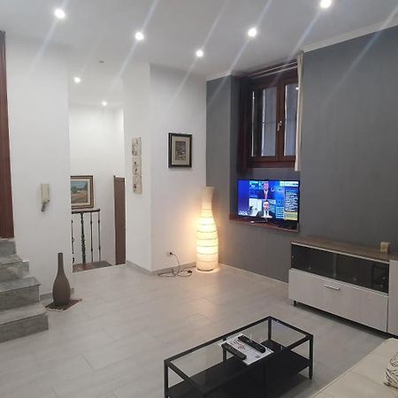 Apartamento Domus Odeon La Casa Nel Parco Archeologico Di CTA Exterior foto