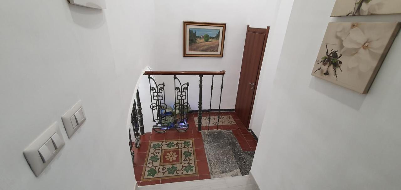 Apartamento Domus Odeon La Casa Nel Parco Archeologico Di CTA Exterior foto