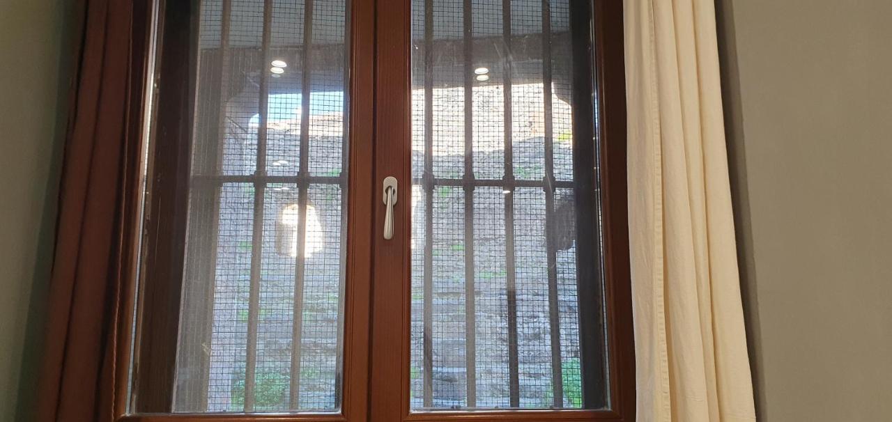 Apartamento Domus Odeon La Casa Nel Parco Archeologico Di CTA Exterior foto
