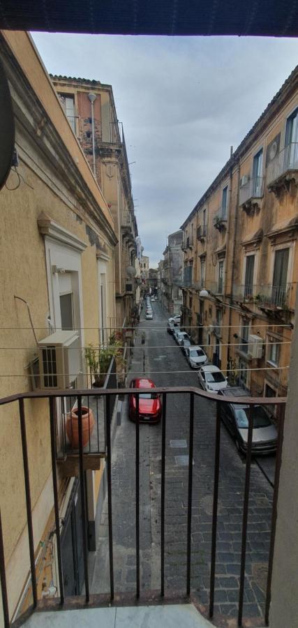 Apartamento Domus Odeon La Casa Nel Parco Archeologico Di CTA Exterior foto